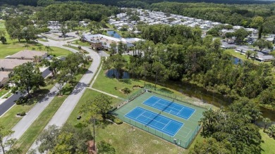 One or more photo(s) has been virtually staged. Move-in ready on Summertree Golf Course in Florida - for sale on GolfHomes.com, golf home, golf lot
