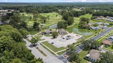 One or more photo(s) has been virtually staged. Move-in ready on Summertree Golf Course in Florida - for sale on GolfHomes.com, golf home, golf lot