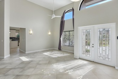 Like new! Bring your golf clubs, boat and your mother-in-law on Pipers Landing Country Club in Florida - for sale on GolfHomes.com, golf home, golf lot