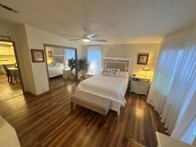 A well cared for 2 bedrooms, 2 bathrooms Palm Harbor home on the on Del Tura Golf and Country Club in Florida - for sale on GolfHomes.com, golf home, golf lot