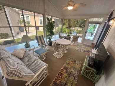 A well cared for 2 bedrooms, 2 bathrooms Palm Harbor home on the on Del Tura Golf and Country Club in Florida - for sale on GolfHomes.com, golf home, golf lot