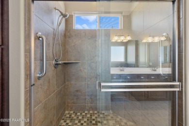 Beautiful 2-bedroom Plus Den Home In Quailwood Offering Stunning on Quail Wood Greens Golf Course in Arizona - for sale on GolfHomes.com, golf home, golf lot