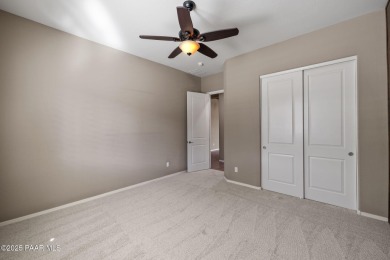 Beautiful 2-bedroom Plus Den Home In Quailwood Offering Stunning on Quail Wood Greens Golf Course in Arizona - for sale on GolfHomes.com, golf home, golf lot