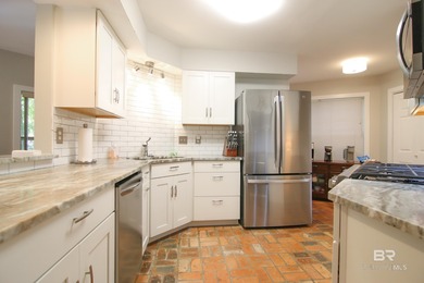 Immaculate, Move In Ready Golf Course Home. 3-bedroom, 2 on Lake Forest Yacht and Country Club in Alabama - for sale on GolfHomes.com, golf home, golf lot