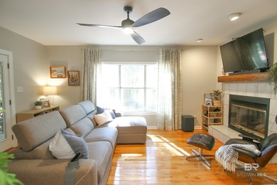 Immaculate, Move In Ready Golf Course Home. 3-bedroom, 2 on Lake Forest Yacht and Country Club in Alabama - for sale on GolfHomes.com, golf home, golf lot
