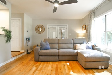 Immaculate, Move In Ready Golf Course Home. 3-bedroom, 2 on Lake Forest Yacht and Country Club in Alabama - for sale on GolfHomes.com, golf home, golf lot