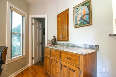 Immaculate, Move In Ready Golf Course Home. 3-bedroom, 2 on Lake Forest Yacht and Country Club in Alabama - for sale on GolfHomes.com, golf home, golf lot