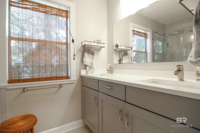 Immaculate, Move In Ready Golf Course Home. 3-bedroom, 2 on Lake Forest Yacht and Country Club in Alabama - for sale on GolfHomes.com, golf home, golf lot