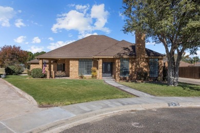 Luxury Living on Hole #7 in Mission Estates! on Club at Mission Dorado in Texas - for sale on GolfHomes.com, golf home, golf lot