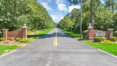 ON THE GOLF COURSE in beautiful River Pointe. This beautifully on River Pointe Golf Club in Georgia - for sale on GolfHomes.com, golf home, golf lot