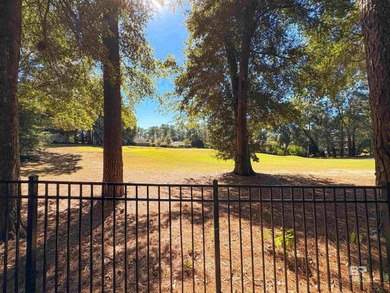 Immaculate, Move In Ready Golf Course Home. 3-bedroom, 2 on Lake Forest Yacht and Country Club in Alabama - for sale on GolfHomes.com, golf home, golf lot