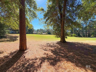 Immaculate, Move In Ready Golf Course Home. 3-bedroom, 2 on Lake Forest Yacht and Country Club in Alabama - for sale on GolfHomes.com, golf home, golf lot