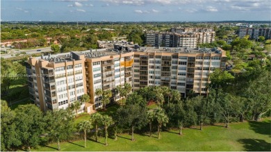 Welcome to this immaculate 2-bedroom, 2-bathroom condo on the on Pembroke Lakes Golf Club in Florida - for sale on GolfHomes.com, golf home, golf lot