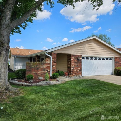 Beautifully Renovated Ranch in the Desirable Clearbrook on Clearbrook Golf Club in New Jersey - for sale on GolfHomes.com, golf home, golf lot