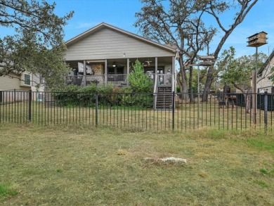 Discover this beautiful 4-bedroom, 4-bath home with a separate on Quicksand At Woodcreek Golf Club in Texas - for sale on GolfHomes.com, golf home, golf lot