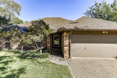 This charming three-bedroom brick home features a two-car garage on Lost Creek Golf Course in Texas - for sale on GolfHomes.com, golf home, golf lot