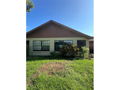 Welcome Home!  This charming 2 BR, 2 BA, 1 car garage is move-in on River Ridge Golf Club in Florida - for sale on GolfHomes.com, golf home, golf lot