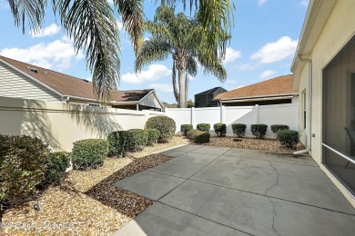 Live in the Heart of The Villages! This property is located in on Cane Garden Golf Course in Florida - for sale on GolfHomes.com, golf home, golf lot