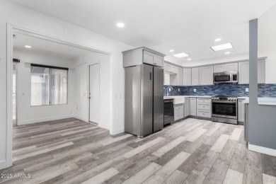 Charming single-level condo in the sought-after Sun City is now on Sun City Lakes West and East in Arizona - for sale on GolfHomes.com, golf home, golf lot