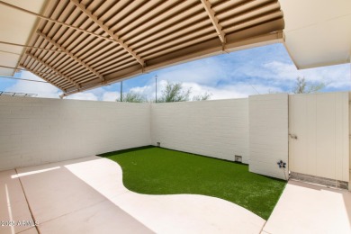 Charming single-level condo in the sought-after Sun City is now on Sun City Lakes West and East in Arizona - for sale on GolfHomes.com, golf home, golf lot