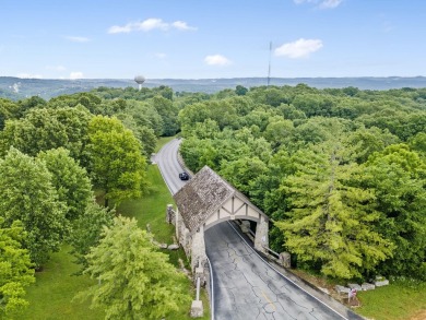 Welcome to this stunning patio home located in the highly on Ledgestone Country Club and Golf Course in Missouri - for sale on GolfHomes.com, golf home, golf lot