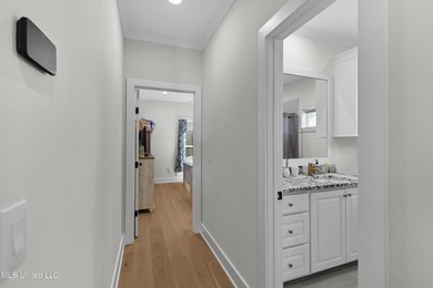 Like-new 3-bedroom, 2-bath home in Pinehurst of Lake Caroline on Lake Caroline Golf Club in Mississippi - for sale on GolfHomes.com, golf home, golf lot