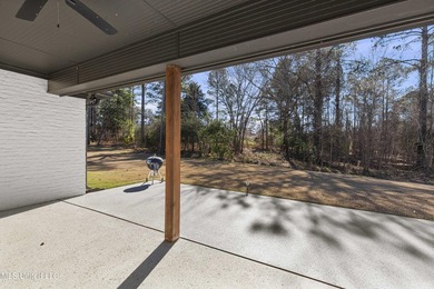 Like-new 3-bedroom, 2-bath home in Pinehurst of Lake Caroline on Lake Caroline Golf Club in Mississippi - for sale on GolfHomes.com, golf home, golf lot
