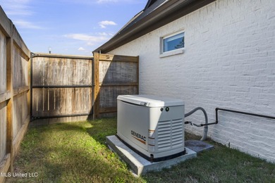 Like-new 3-bedroom, 2-bath home in Pinehurst of Lake Caroline on Lake Caroline Golf Club in Mississippi - for sale on GolfHomes.com, golf home, golf lot