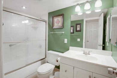 Welcome to this cozy, tastefully decorated 55+ first floor condo on Fountains Golf and Country Club in Florida - for sale on GolfHomes.com, golf home, golf lot