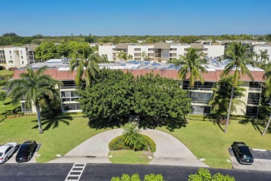 Welcome to this wonderful 2BR/2BA condo located in the on BallenIsles Golf and Country Club in Florida - for sale on GolfHomes.com, golf home, golf lot