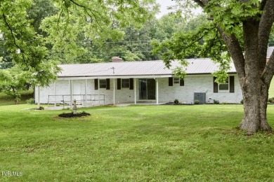 Come see this beautifully remodeled single family solidly built on Smoky Mountain Country Club in Tennessee - for sale on GolfHomes.com, golf home, golf lot