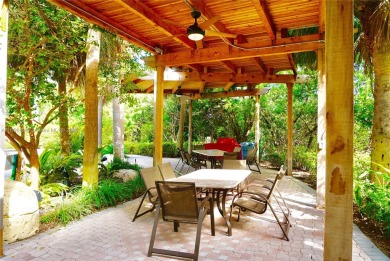 Excellent pooprtunity for buyer or investors, 2 bedrooms +2 on Turnberry Isle Resort and Club in Florida - for sale on GolfHomes.com, golf home, golf lot