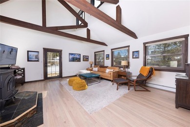 Welcome home to your bright and sunny 3-bedroom, 2-bath mountain on Keystone Ranch Golf Course in Colorado - for sale on GolfHomes.com, golf home, golf lot