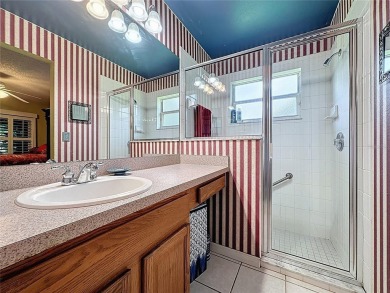 Great price on this Crown model that is being sold on Kings Ridge Golf Club in Florida - for sale on GolfHomes.com, golf home, golf lot
