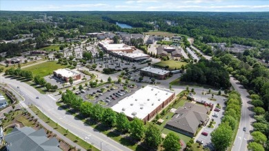 Curb appeal, an open layout, generous sized rooms, walk-in on Heritage Golf Club in North Carolina - for sale on GolfHomes.com, golf home, golf lot