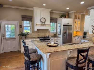 Gorgeous HAVEN! Only a 3-minute cart ride to the Golf Course & on Pineview Country Club in Alabama - for sale on GolfHomes.com, golf home, golf lot
