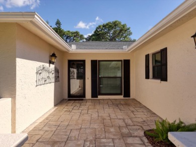 COMPLETELY UPDATED VILLA, LIGHT & BRIGHT, OPEN & AIRY TWO on Palm Aire Country Club of Sarasota in Florida - for sale on GolfHomes.com, golf home, golf lot