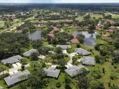 COMPLETELY UPDATED VILLA, LIGHT & BRIGHT, OPEN & AIRY TWO on Palm Aire Country Club of Sarasota in Florida - for sale on GolfHomes.com, golf home, golf lot
