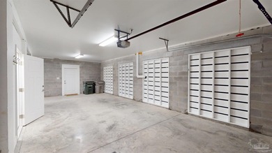 One owner. Never rented. Pristine end unit. This fully furnished on Lost Key Golf Club in Florida - for sale on GolfHomes.com, golf home, golf lot