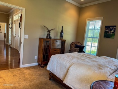 Gorgeous HAVEN! Only a 3-minute cart ride to the Golf Course & on Pineview Country Club in Alabama - for sale on GolfHomes.com, golf home, golf lot