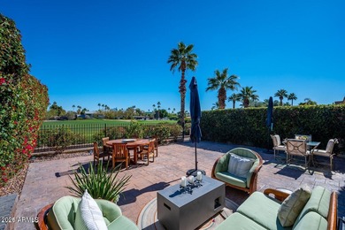 Welcome home to this awesome single level villa in the on The Phoenician  in Arizona - for sale on GolfHomes.com, golf home, golf lot