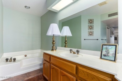 Seller offers concession to buyer up to $15,000 with an accepted on Cottonwood Country Club in Arizona - for sale on GolfHomes.com, golf home, golf lot