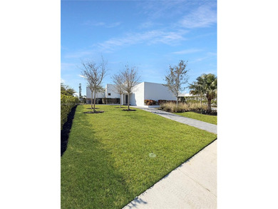 Live in luxury in this spectacular single-story residence on Bonaventure Country Club in Florida - for sale on GolfHomes.com, golf home, golf lot