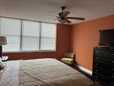 BEAUTIFUL 2/2 CONDO - ENCLOSED AND SCREENED BALCONY WITH VIEW ON on  in Florida - for sale on GolfHomes.com, golf home, golf lot