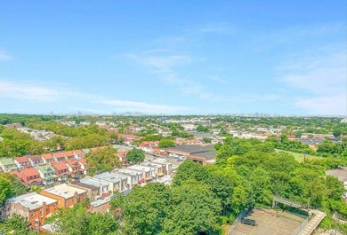 It's all about the views at The Forest View Crescent. This is on Forest Park Golf Course in New York - for sale on GolfHomes.com, golf home, golf lot