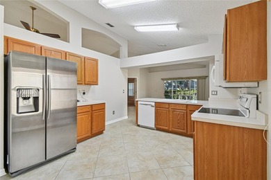 Under contract-accepting backup offers. Welcome to your dream on Kings Ridge Golf Club in Florida - for sale on GolfHomes.com, golf home, golf lot