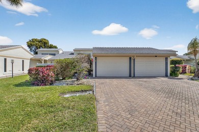 Professional Photos Shortly opportunity knocks ;-) 2 Bedroom 2 on  in Florida - for sale on GolfHomes.com, golf home, golf lot