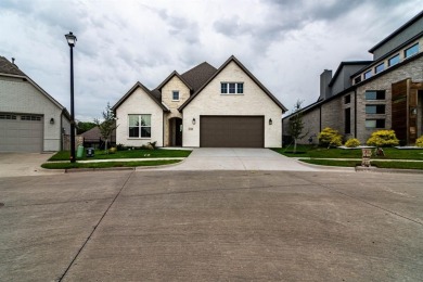 BUILDER OFFERING A 2-1 INTEREST RATE BUYDOWN. Welcome to the on Heath Golf and Yacht Club in Texas - for sale on GolfHomes.com, golf home, golf lot