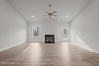 Home for Holidays! Take advantage of these Amazing Holiday on Harbour Point Golf Club in North Carolina - for sale on GolfHomes.com, golf home, golf lot