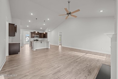 Home for Holidays! Take advantage of these Amazing Holiday on Harbour Point Golf Club in North Carolina - for sale on GolfHomes.com, golf home, golf lot